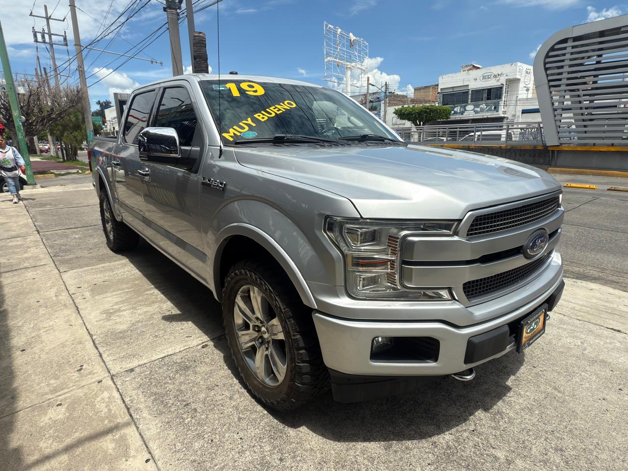 FORD LOBO PLATINUM 4X4 DOBLE CAB V6 TA 2019