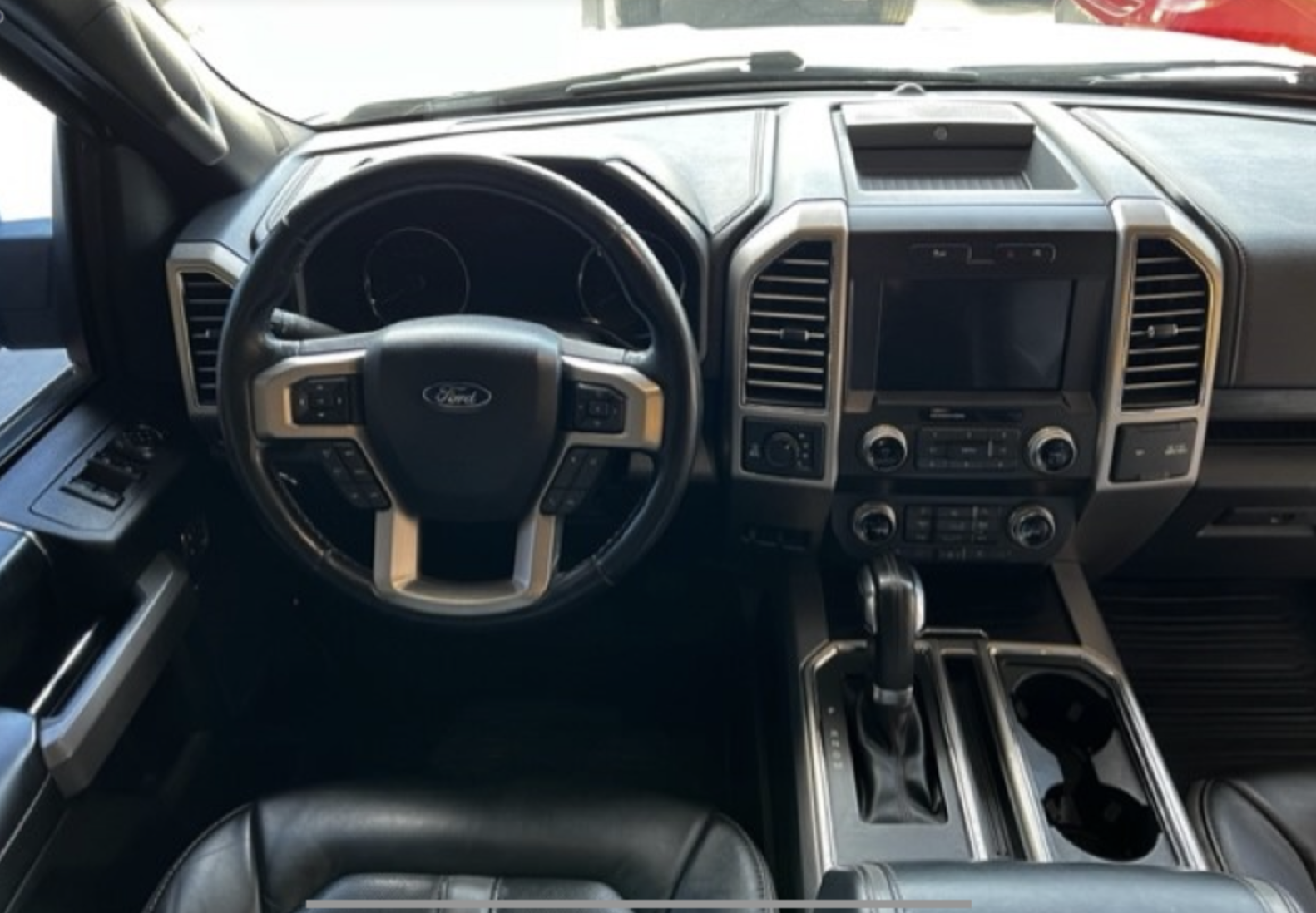 FORD LOBO PLATINUM 4X4 DOBLE CAB V6 TA 2019