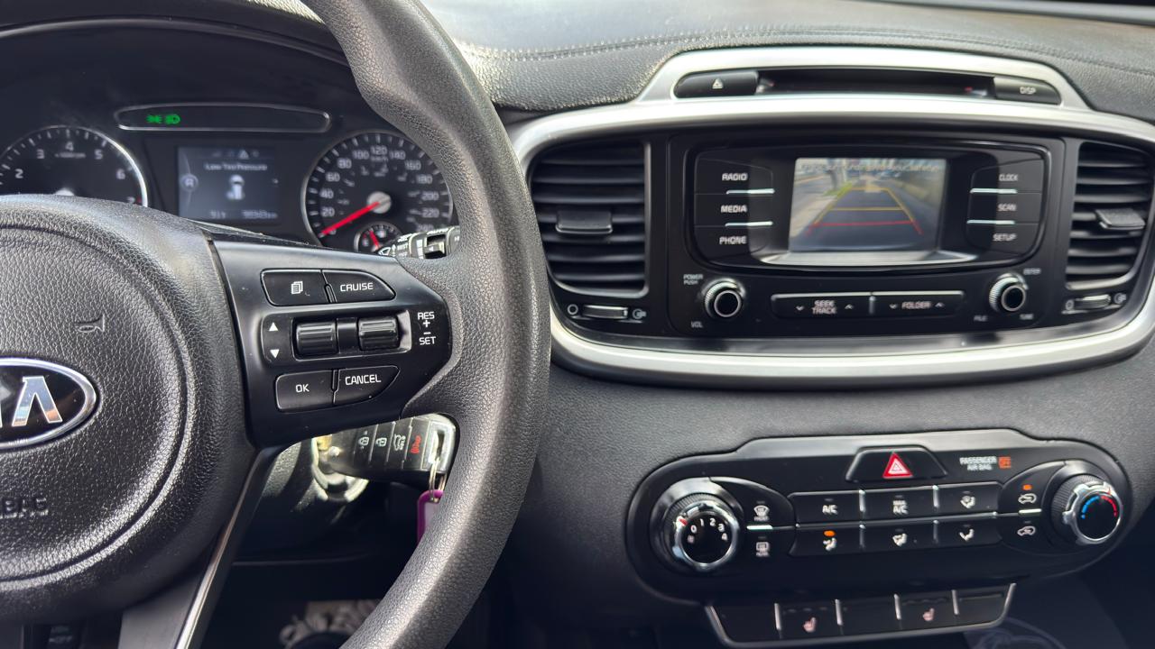 KIA SORENTO LX SUV 7 PASAJEROS TA 2018