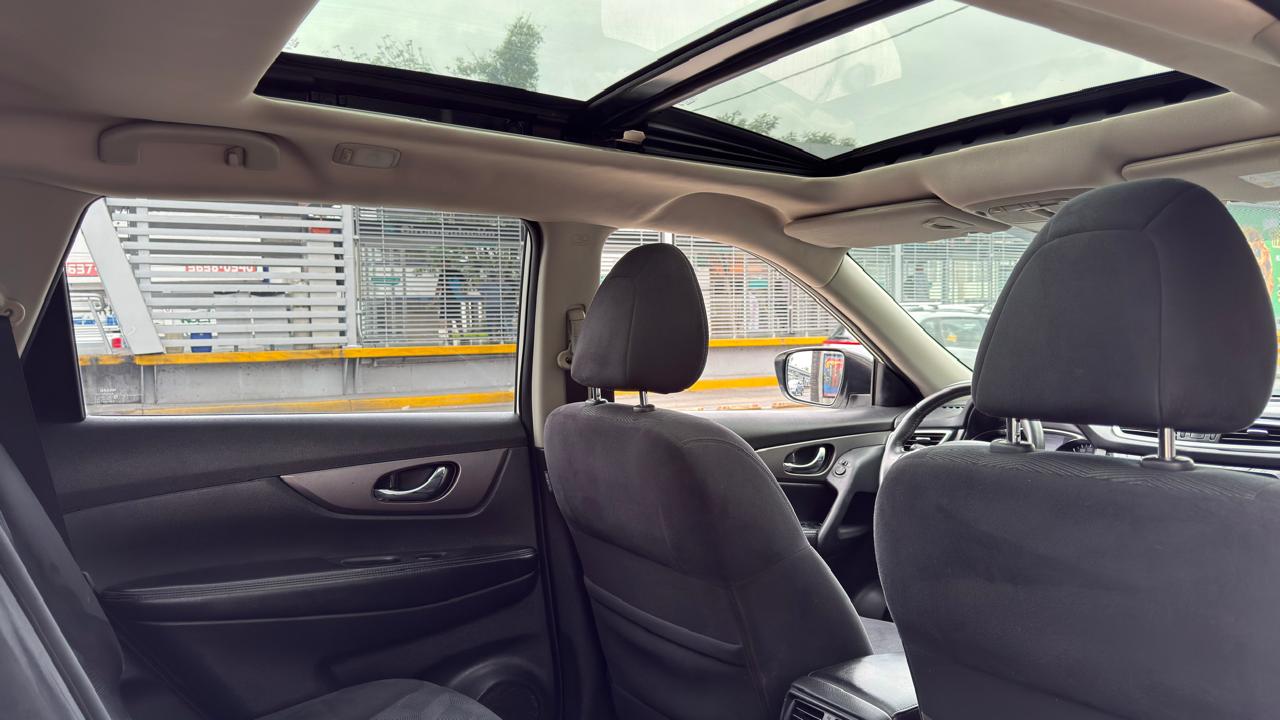 NISSAN XTRAIL ADVANCE 7 PASAJEROS QC TA 2016