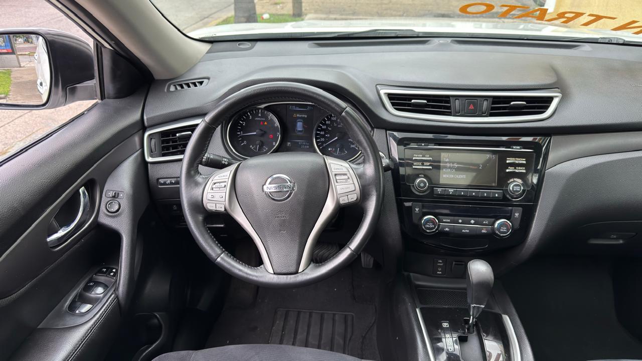 NISSAN XTRAIL ADVANCE 7 PASAJEROS QC TA 2016